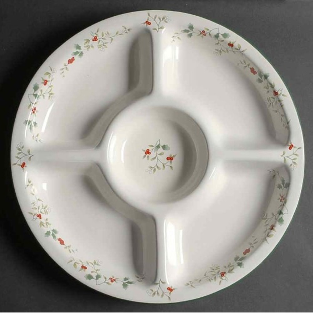 NWT NIB PFLATZGRAFF Vintage Winterberry 5 section serving platter. Appys Snacks - Picture 3 of 5